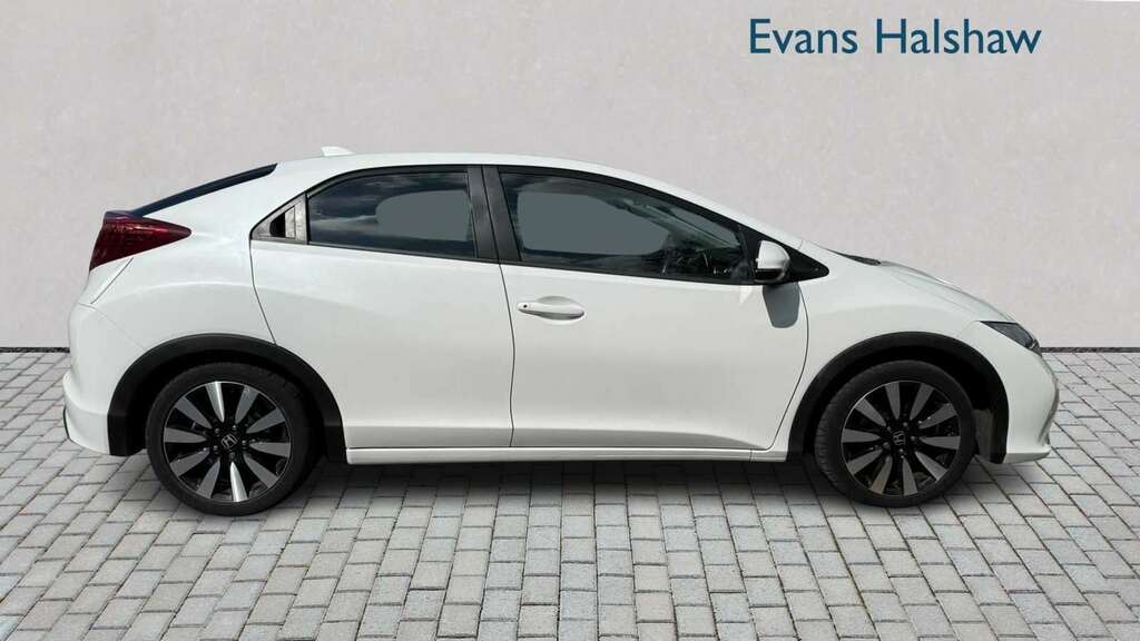Honda Civic 1.8 I-vtec Se Plus 2014 White #5