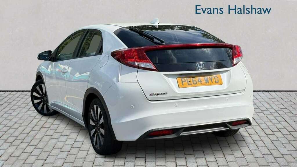 Honda Civic 1.8 I-vtec Se Plus 2014 White #2