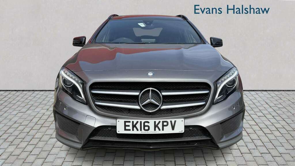 Mercedes-Benz GLA Class 2.0 Gla250 Amg Line 7G-dct 4Matic Euro 6 Ss White #3