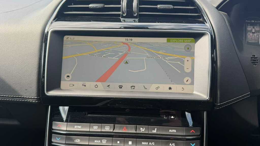 Jaguar XE 2.0D R-sport Saloon Euro 6 Ss White #19