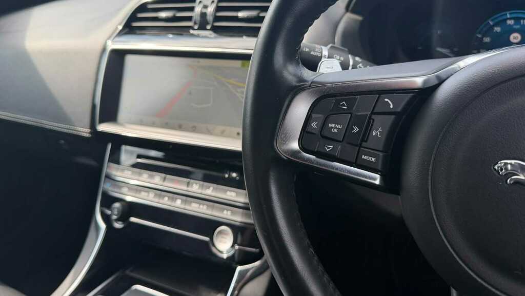 Jaguar XE 2.0D R-sport Saloon Euro 6 Ss White #20