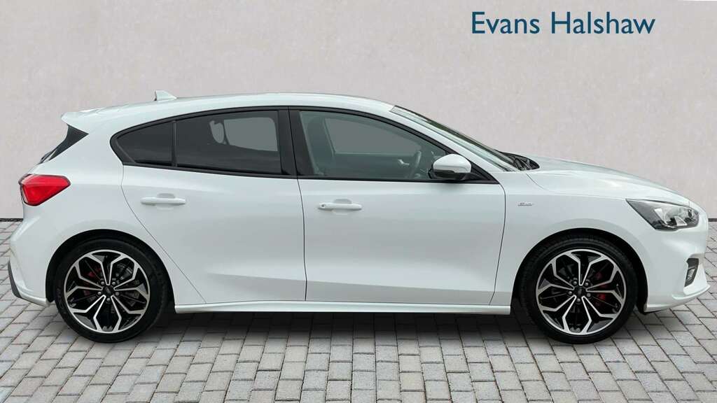 Ford Focus 1.0 Ecoboost 125 St-line X 2020 White #3