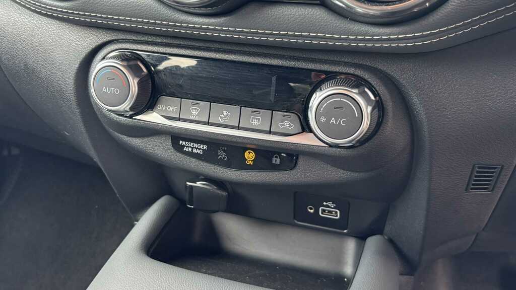 Nissan Juke 1.0 Dig-t N-connecta Euro 6 Ss Silver #10