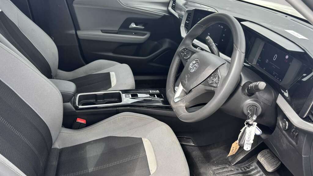Vauxhall Mokka-e 50 Kwh 136 Ps Ultimate Suv Green #7