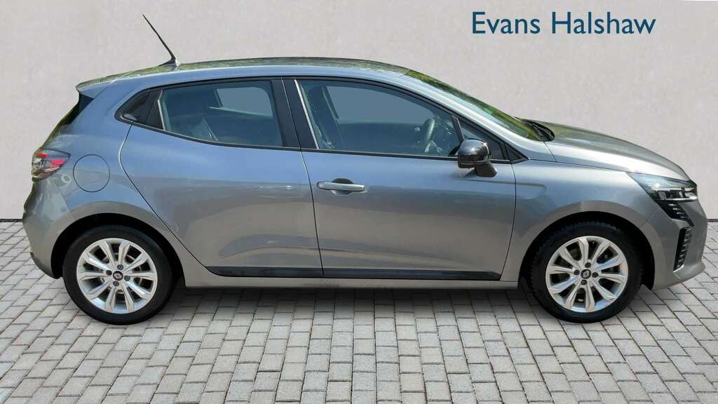 Renault Clio 1.6 E-tech Full Hybrid 145 Evolution 2024 Grey #3