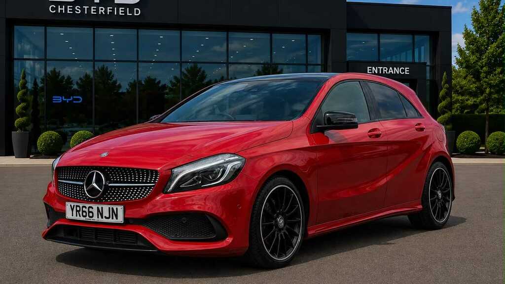 Mercedes-Benz A Class A200d Amg Line Premium Plus 2016 Red #2