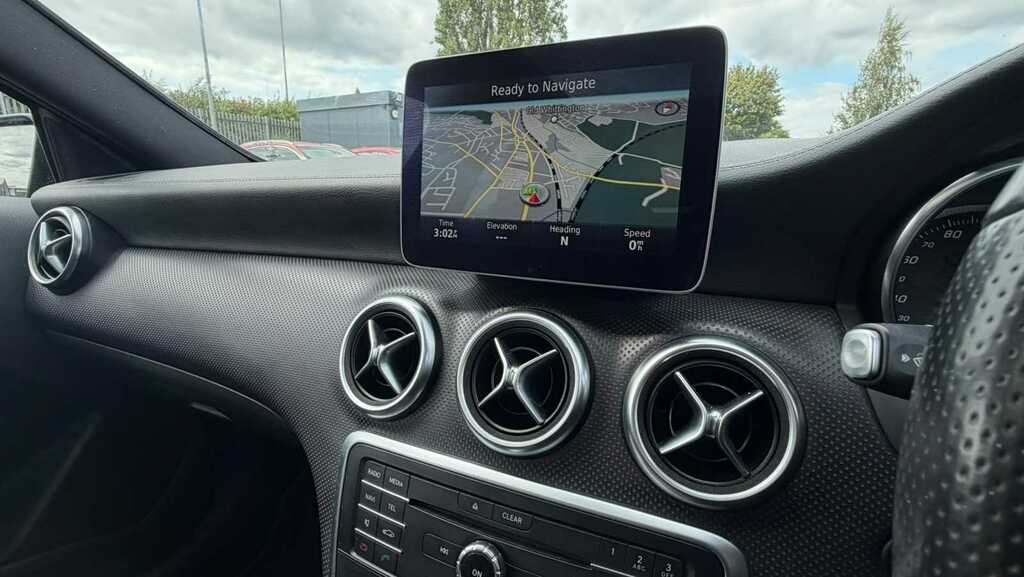Mercedes-Benz A Class 1.5 A 180 D Sport Premium 107 Bhp Blue #13