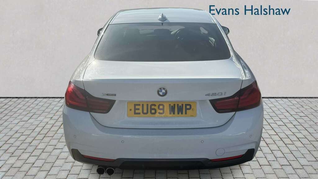 BMW 4 Series 420I Xdrive M Sport Professional Media White #5