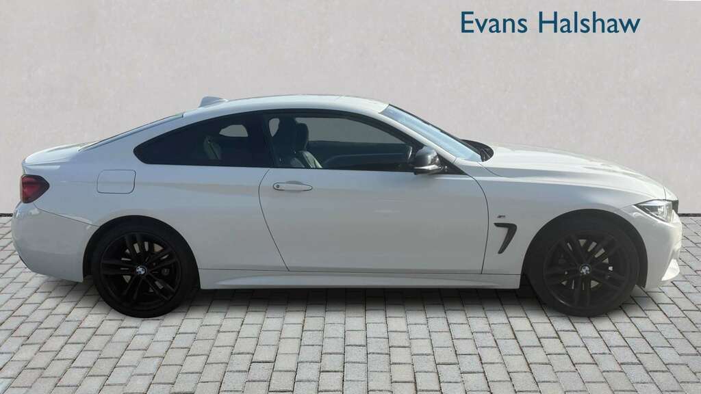 BMW 4 Series 420I Xdrive M Sport Professional Media White #3