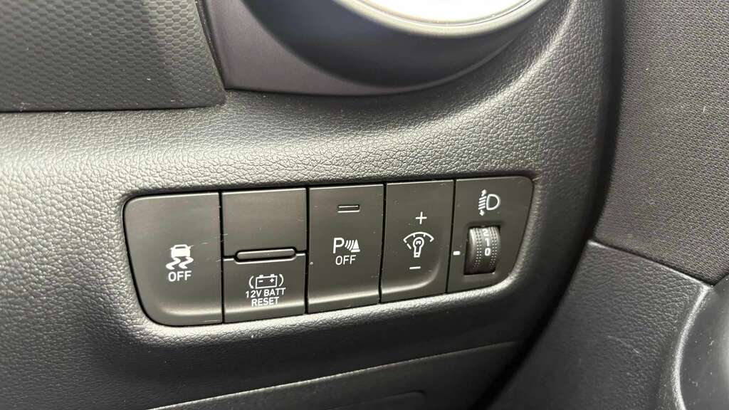 Hyundai Kona Premium Gdi Hev S-a White #14