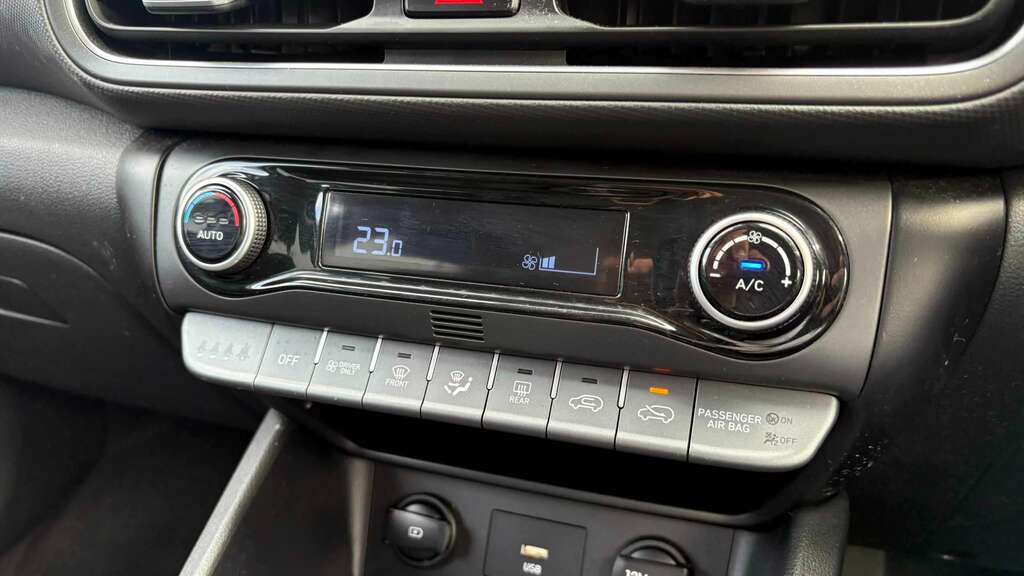 Hyundai Kona Premium Gdi Hev S-a White #11