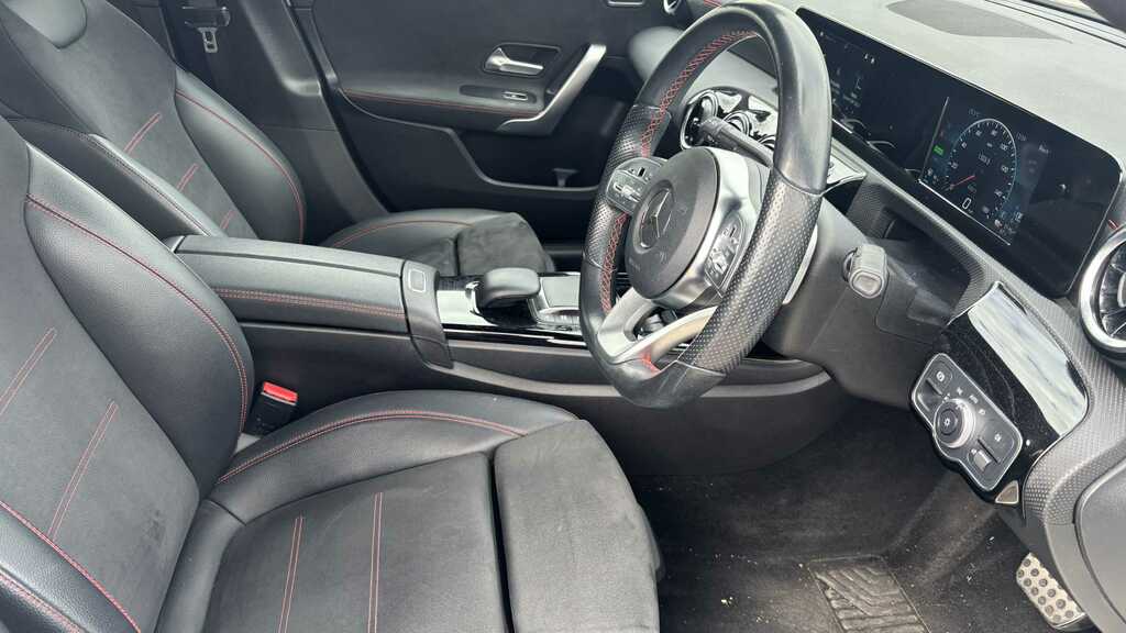 Mercedes-Benz A Class 1.3 A180 Se Hatchback 7G-dct Euro 6 S White #7