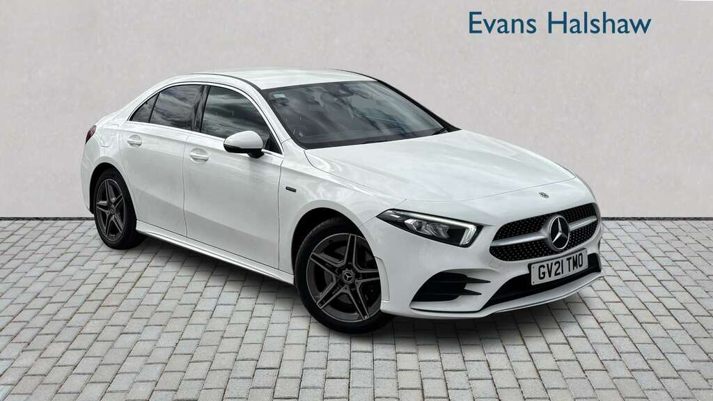 Mercedes-Benz A Class 1.3 A180 Se Hatchback 7G-dct Euro 6 S White #1
