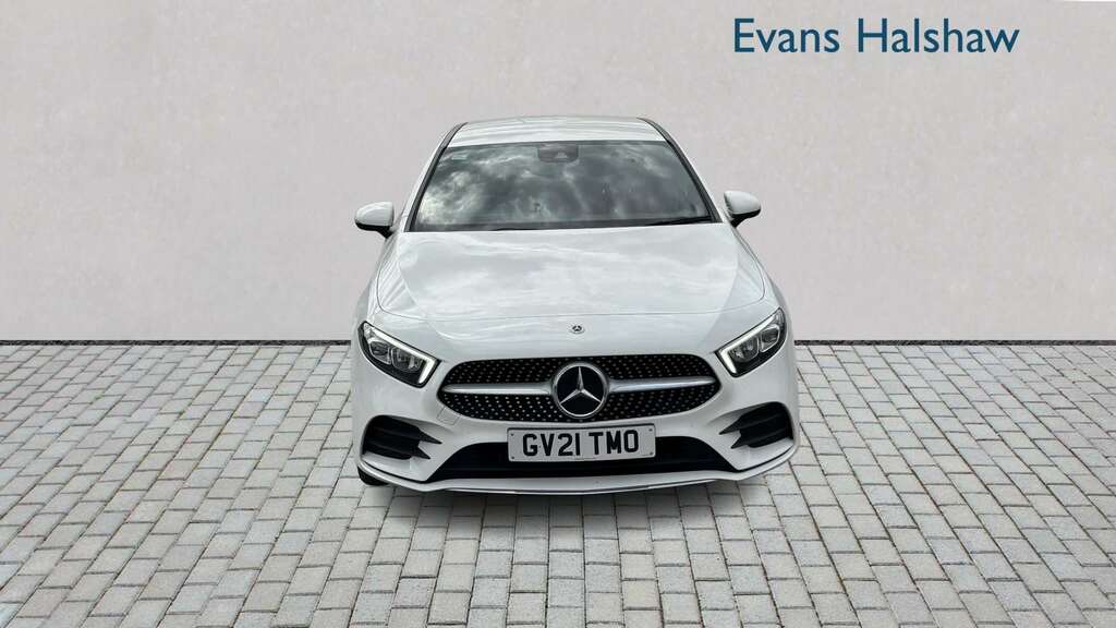 Mercedes-Benz A Class 1.3 A180 Se Hatchback 7G-dct Euro 6 S White #4