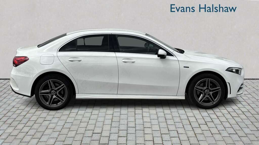 Mercedes-Benz A Class 1.3 A180 Se Hatchback 7G-dct Euro 6 S White #3