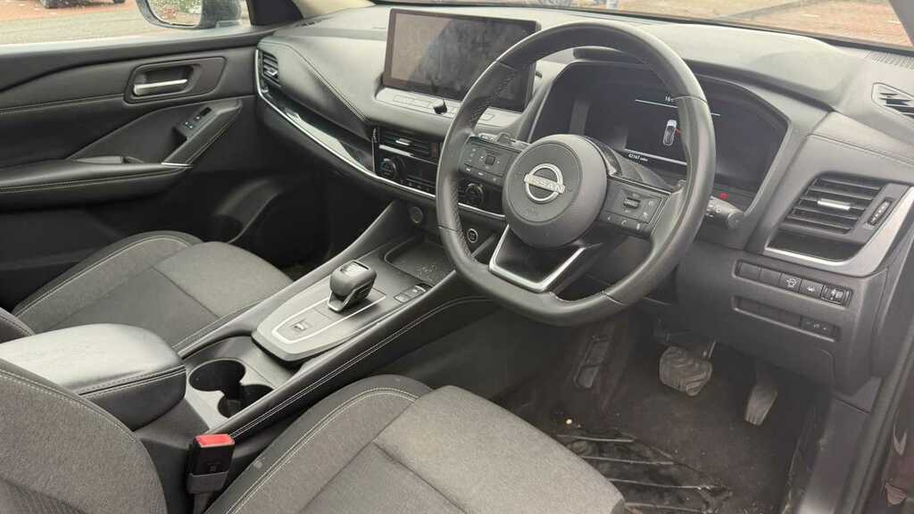 Nissan Qashqai 1.3 Dig-t Mh Acenta Premium Grey #8