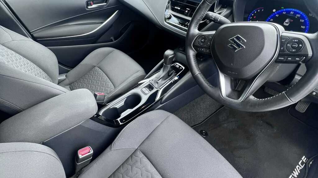 Suzuki Swace 1.8 Hybrid Sz-t Cvt #11