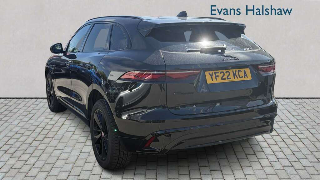 Jaguar F-Pace 2.0 D200 R-dynamic Black Awd 2022 Black #5