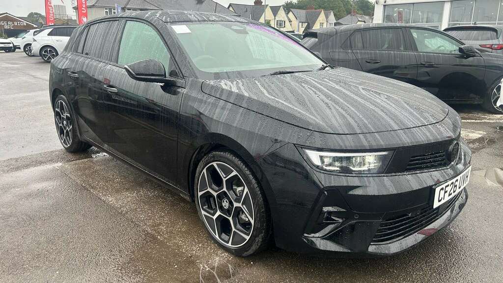 Vauxhall Astra 1.2 Turbo 130 Ultimate 2026 Black #6