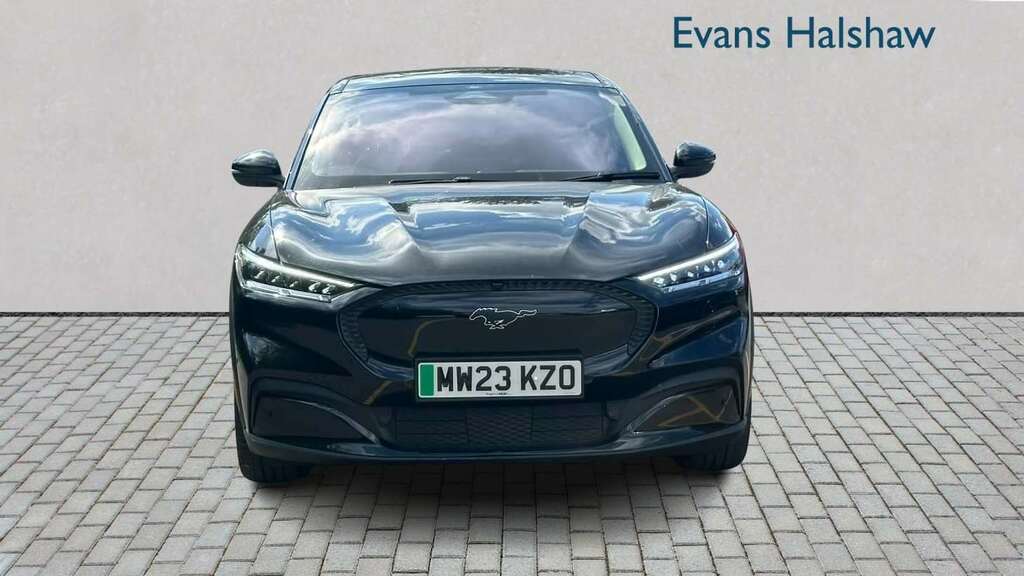 Ford Mustang Mach-E 198Kw Standard Range 70Kwh Rwd 2023 Black #4
