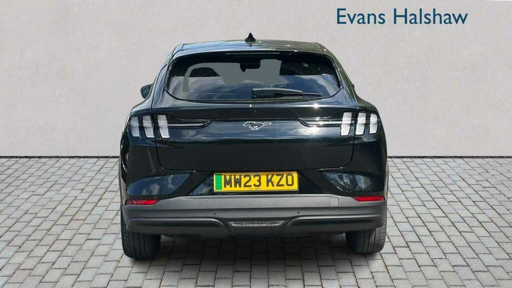 Ford Mustang Mach-E 198Kw Standard Range 70Kwh Rwd 2023 Black #3