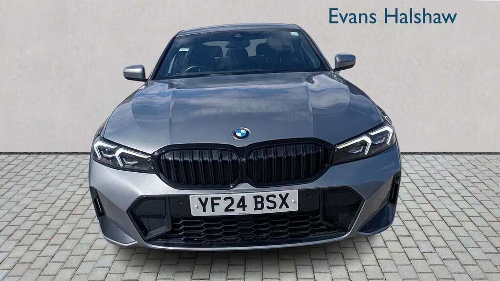 BMW 3 Series 320I M Sport Touring Black #4