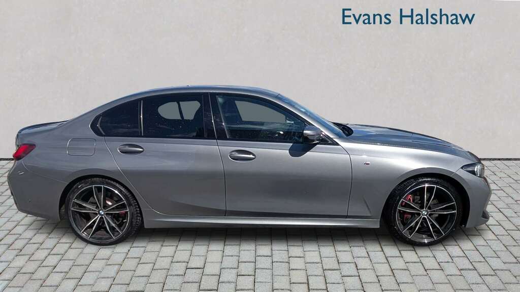 BMW 3 Series 320I M Sport Touring Black #3