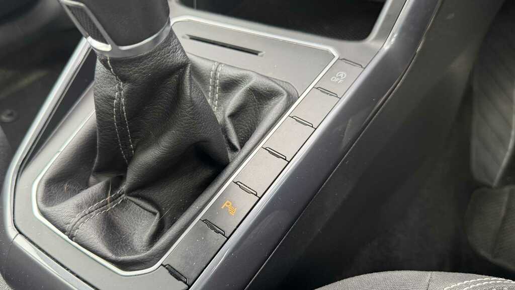 Volkswagen Polo 1.0 Tsi 115 R-line Silver #23