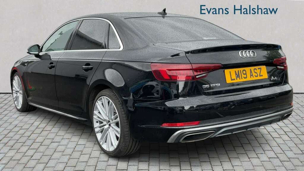 Audi A4 35 Tfsi S Line S Tronic 2019 Black #2