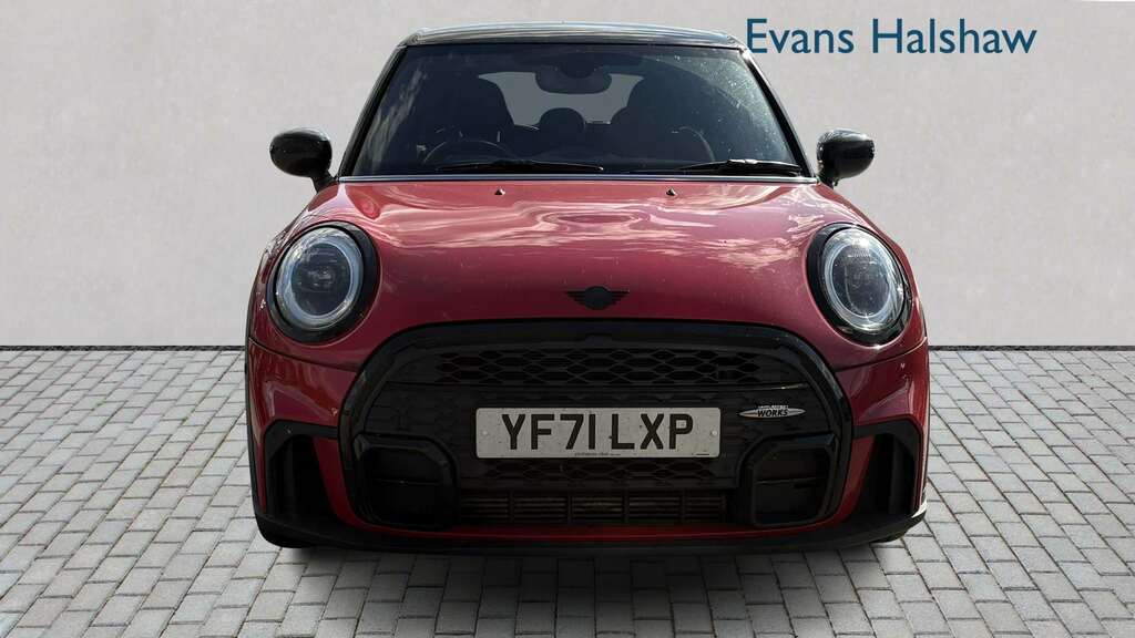 Mini Hatch 1.5 Cooper Sport 2021 YF71LXP Red #4