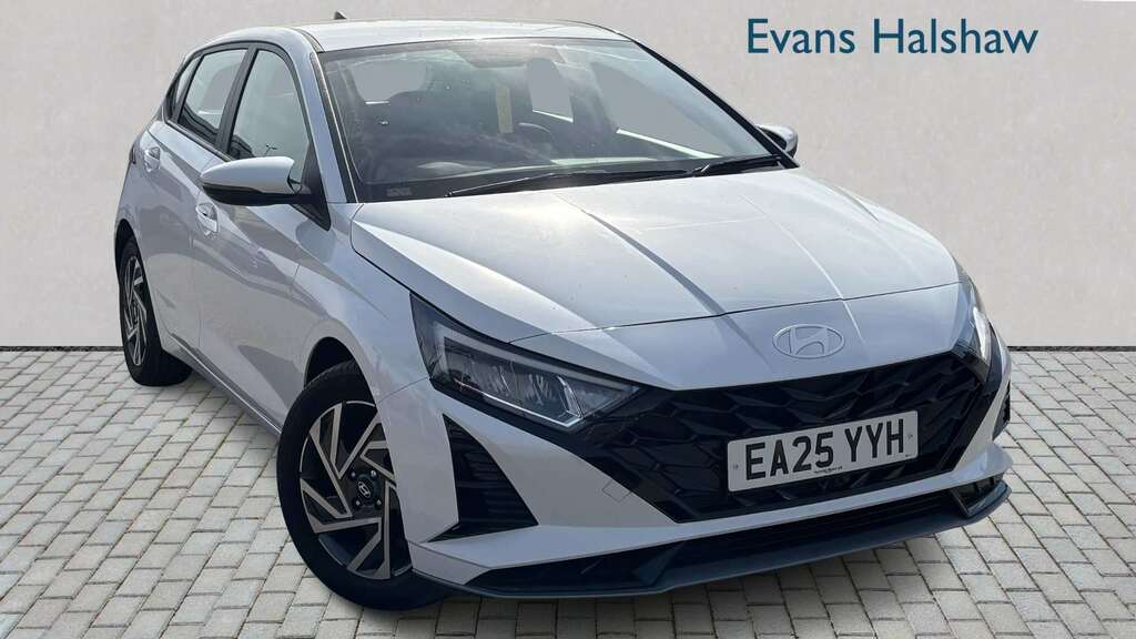 Hyundai I20 1.0T Gdi Advance Nav 2025 White
