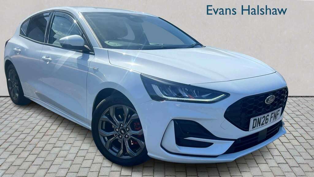 Ford Focus St-line 1.0L Ecoboost 155Ps Mhev Fwd 7 Spee Red #1