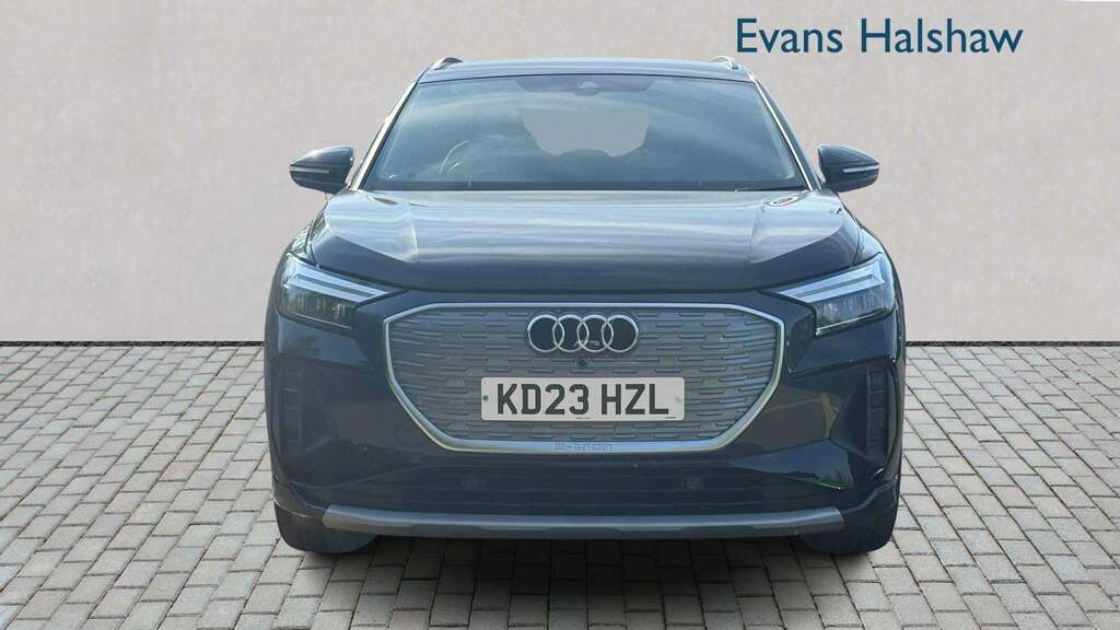 Audi Q4 E Tron 150Kw 40 82Kwh Sport 2023 Black #5