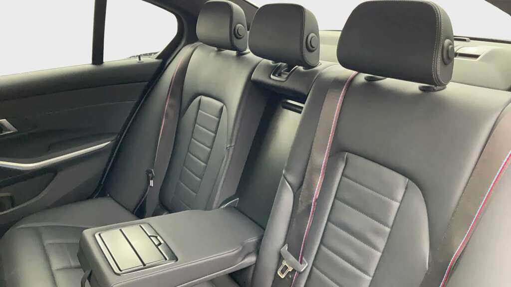 BMW 3 Series 330E Xdrive M Sport Saloon White #14