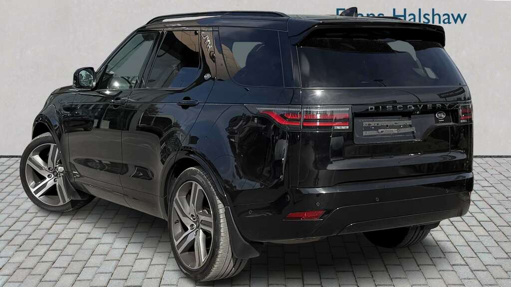 Land Rover Discovery 3.0 D300 R-dynamic Hse 2021 Black #2
