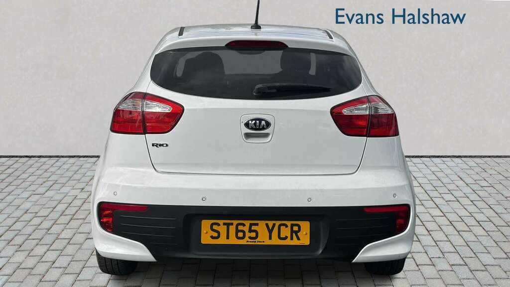 Kia RIO 1.25 Sr7 2016 White #5