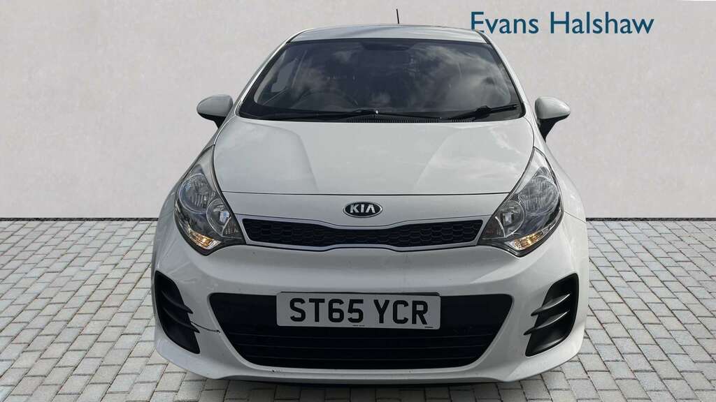 Kia RIO 1.25 Sr7 2016 White #2
