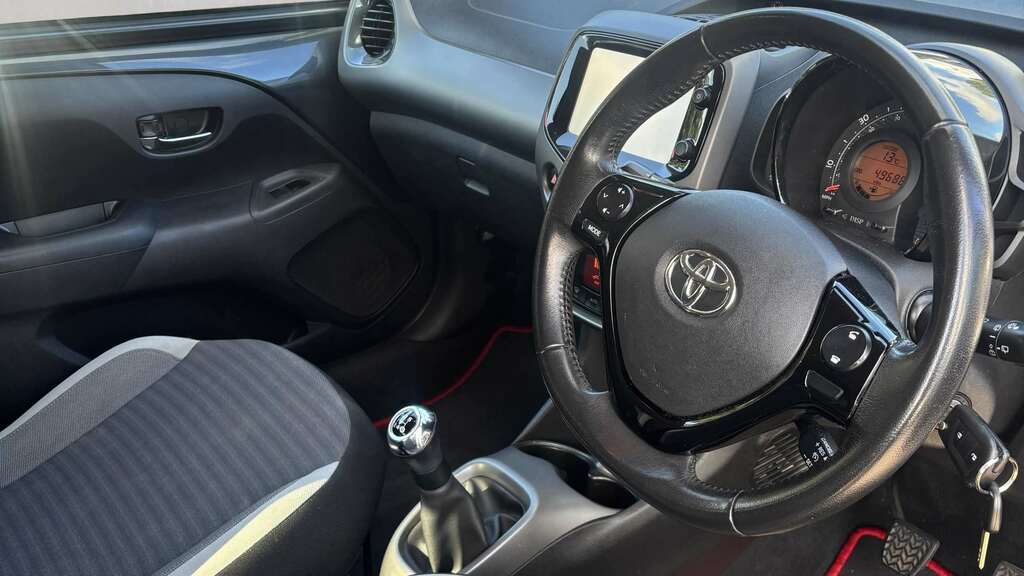Toyota Aygo 1.0 Vvt-i X-press 2018 Grey #5