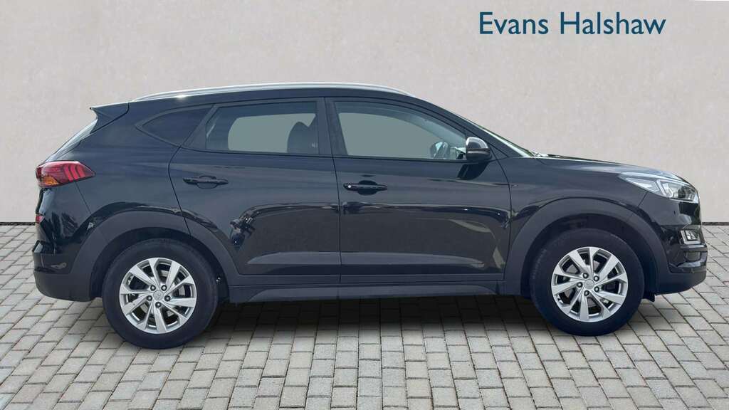 Hyundai Tucson 1.6 Gdi Se Nav 2Wd Black #3