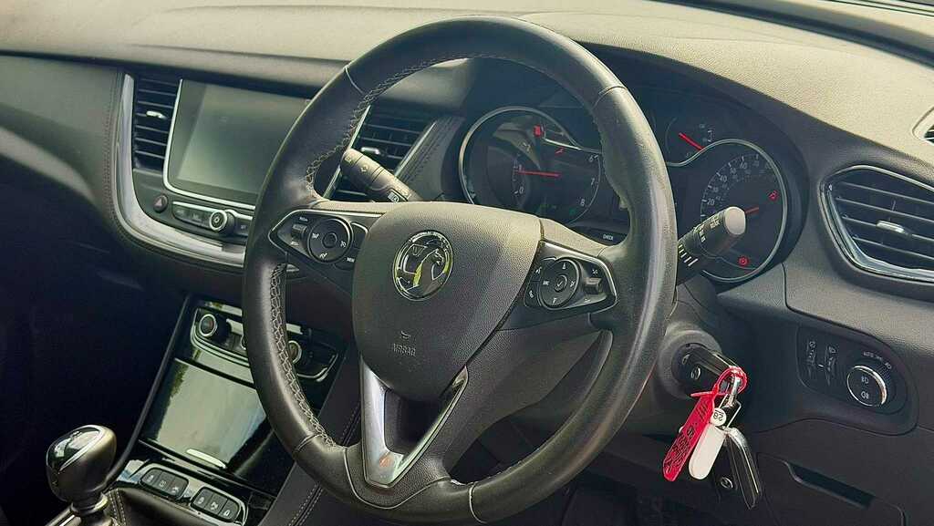 Vauxhall Grandland X 1.2 Turbo Sri Nav 2020 Red #5