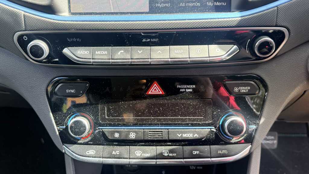 Hyundai Ioniq Premium Se Hev S-a Black #16