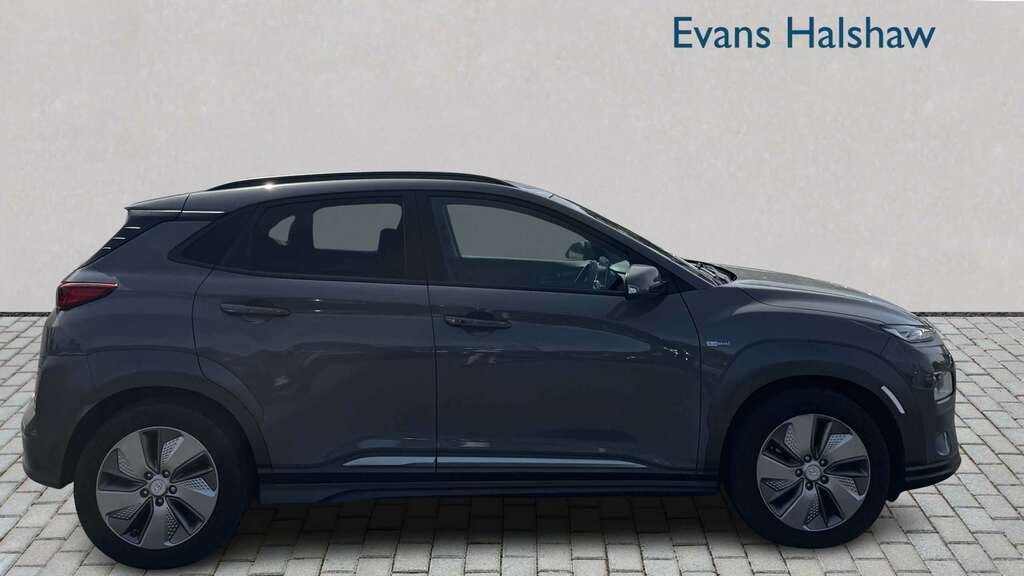 Hyundai Kona 150Kw Premium 64Kwh 2021 #2