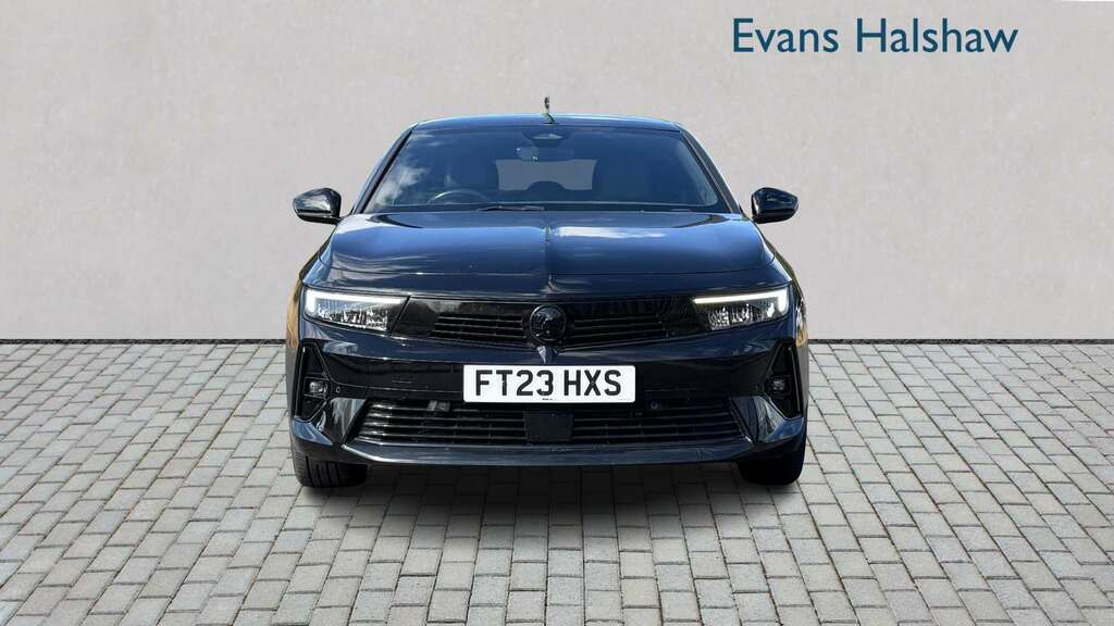 Vauxhall Astra 1.2 Turbo 130 Gs 2023 Black #3