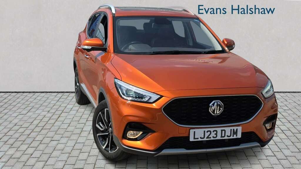 MG ZS 1.0T Gdi Exclusive 2023 Orange