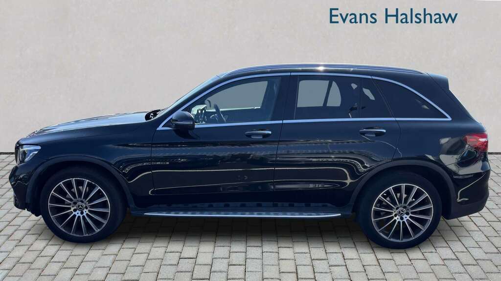 Mercedes-Benz GLC Class 250D 4Matic Amg Line Premium 9G-tronic 2018 LL18UNS Black #3