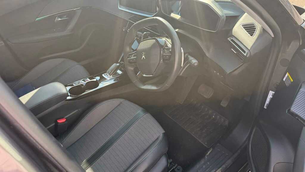Peugeot 2008 1.2 Puretech 130 Allure Premium Eat8 2021 Grey #5