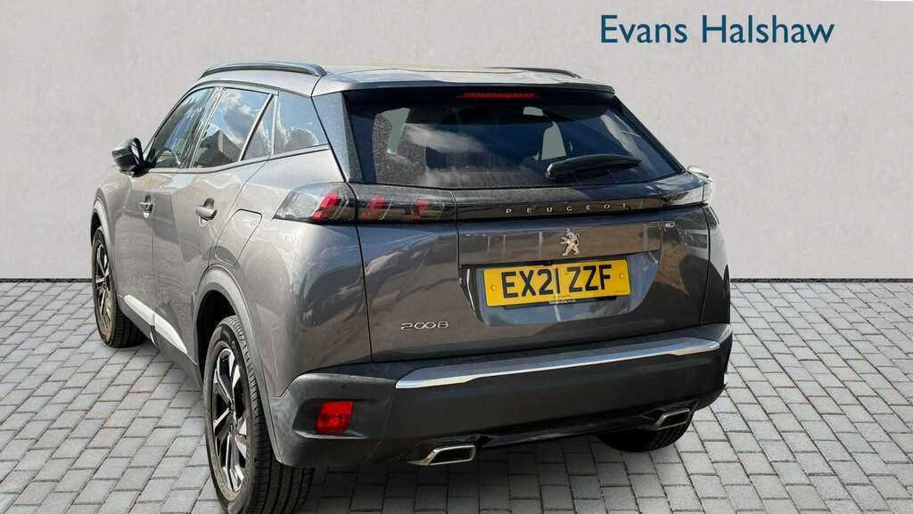 Peugeot 2008 1.2 Puretech 130 Allure Premium Eat8 2021 Grey #4