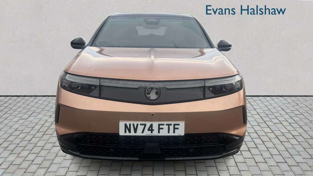 Vauxhall Grandland 157Kw Ultimate 73Kwh Panoramic Roof 202 #3