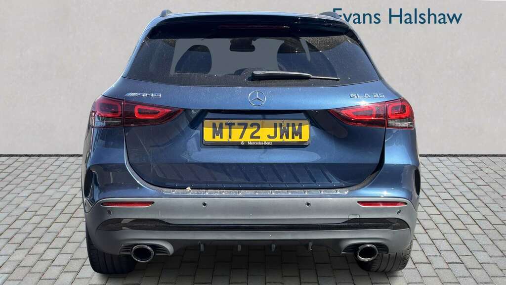 Mercedes-Benz GLA Class 35 4Matic Premium 2022 Blue #3