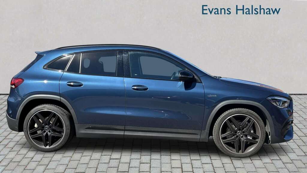 Mercedes-Benz GLA Class 35 4Matic Premium 2022 Blue #4